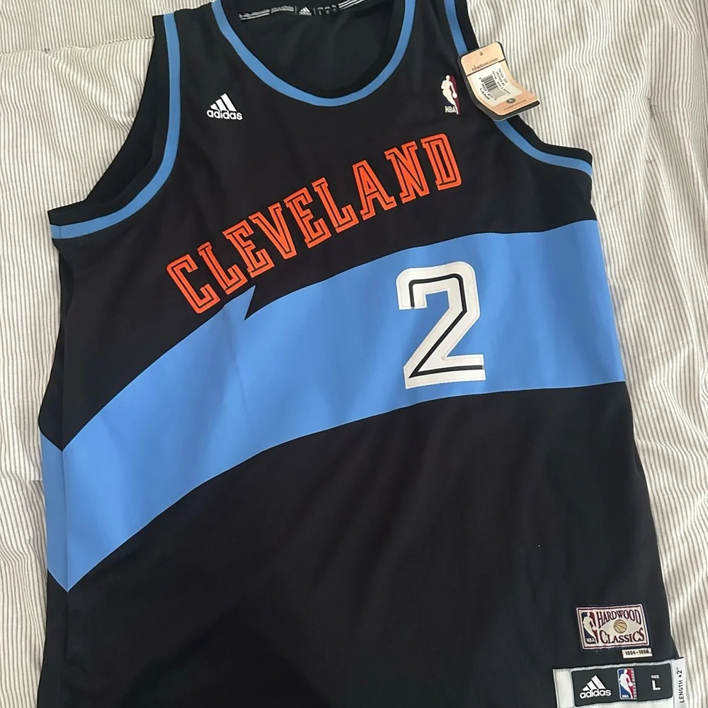 Rare Swingman Adidas Cavaliers Irving
